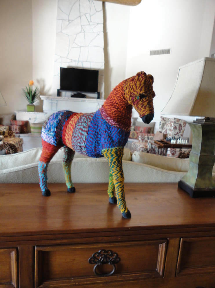 Example of an eclectic living room design in Phoenix