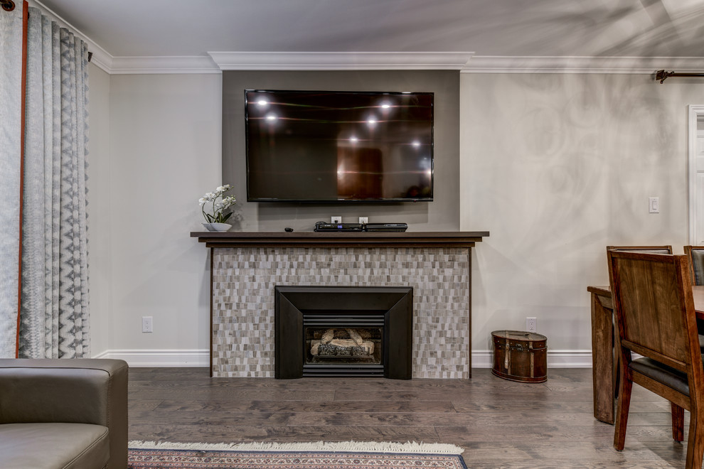 Etobicoke Bungalow Transformation Contemporary Living Room