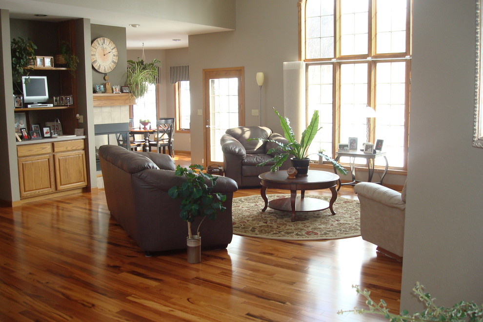 Exotic Brazilian Tigerwood Koa/ Prefinished - Modern - Living Room