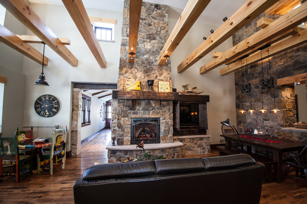 Photo of a country living room in Minneapolis.