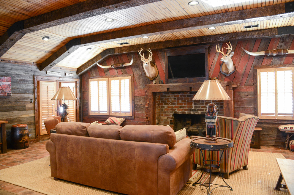 Farmhouse Rustic Living Room Birmingham by Turnipseed