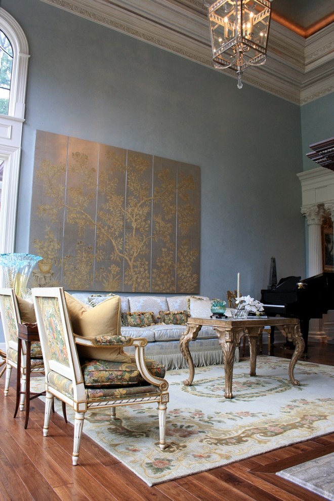 Idéer för stora vintage allrum med öppen planlösning, med ett finrum, blå väggar, mellanmörkt trägolv och brunt golv