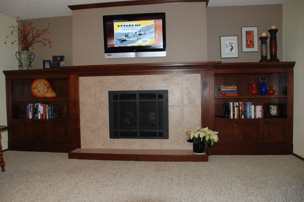 This is an example of a traditional living room in Seattle.