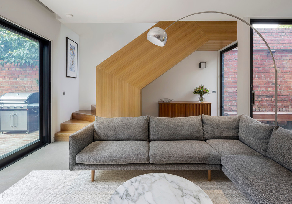 Esempio di un piccolo soggiorno design aperto