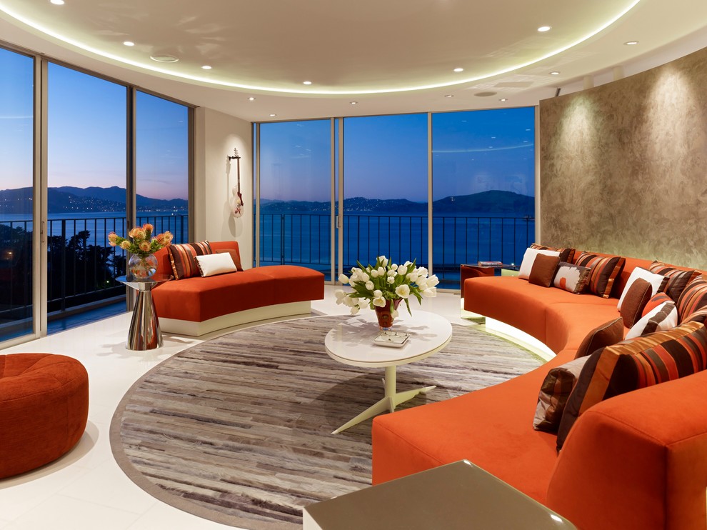 Esempio di un soggiorno minimal con sala formale e pareti beige
