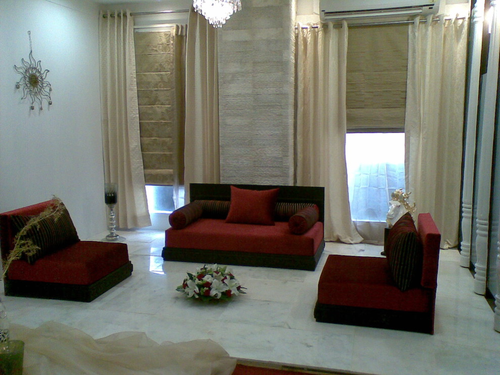 Example of a zen living room design