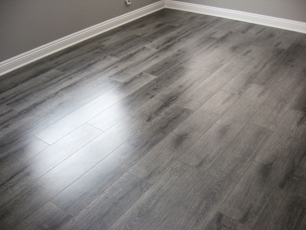 White Washed Grey Laminate Flooring – Flooring Tips