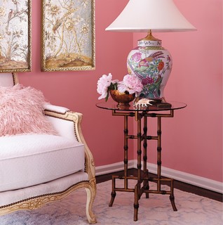 75 Living Room with Pink Walls Ideas You'll Love - November, 2023