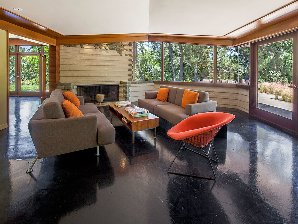Photo of a contemporary open plan living room in Los Angeles.