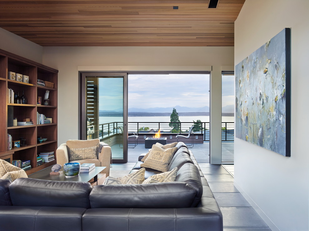 This is an example of a contemporary living room in Seattle.