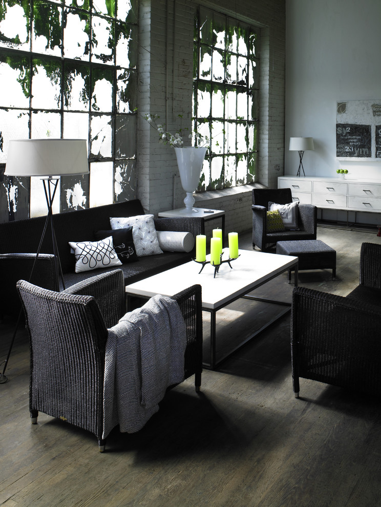 Design ideas for a traditional living room in Atlanta with dark hardwood flooring.