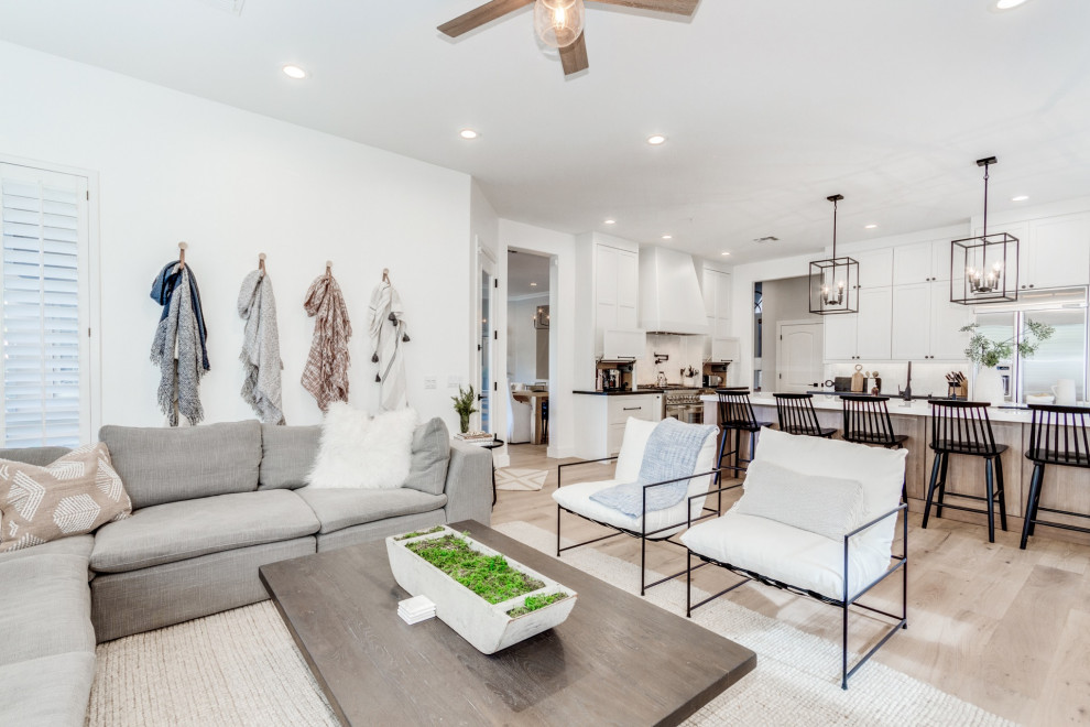 Grayhawk Modern Farmhouse Farmhouse Living Room Phoenix by