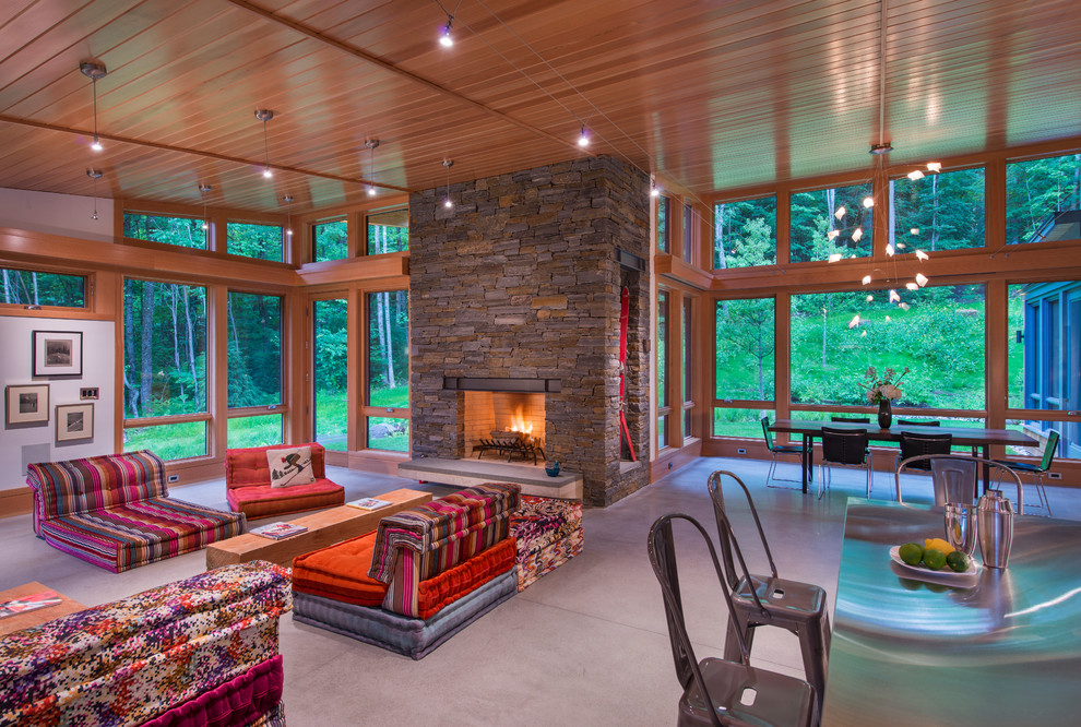 Green Mountain Getaway - Main House - Modern - Living Room - Burlington