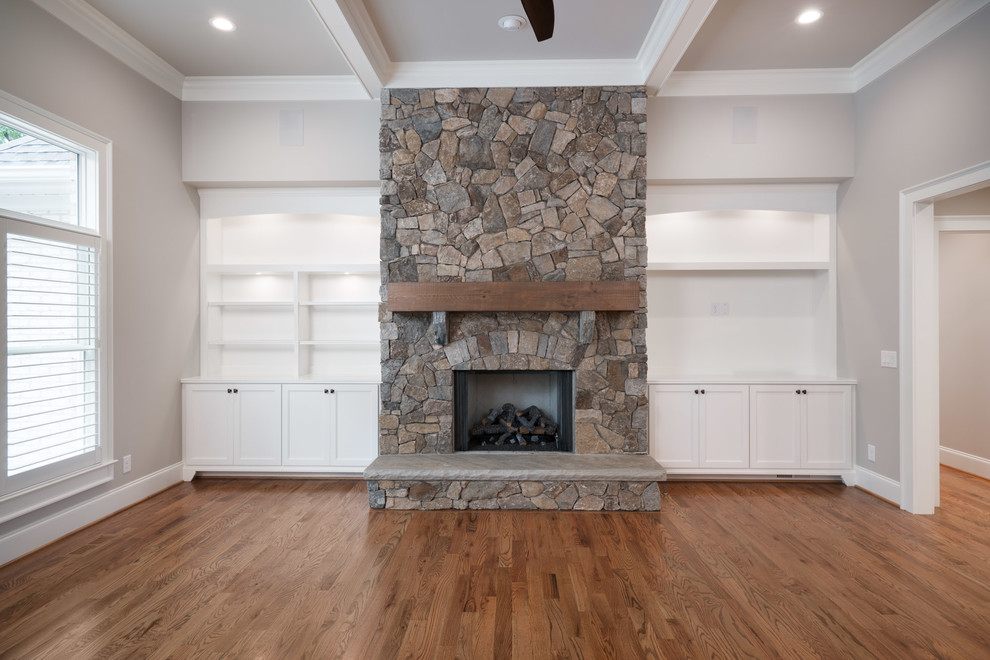 Greenville, SC Maxwell Farm Gallery IV MidCentury Wohnbereich