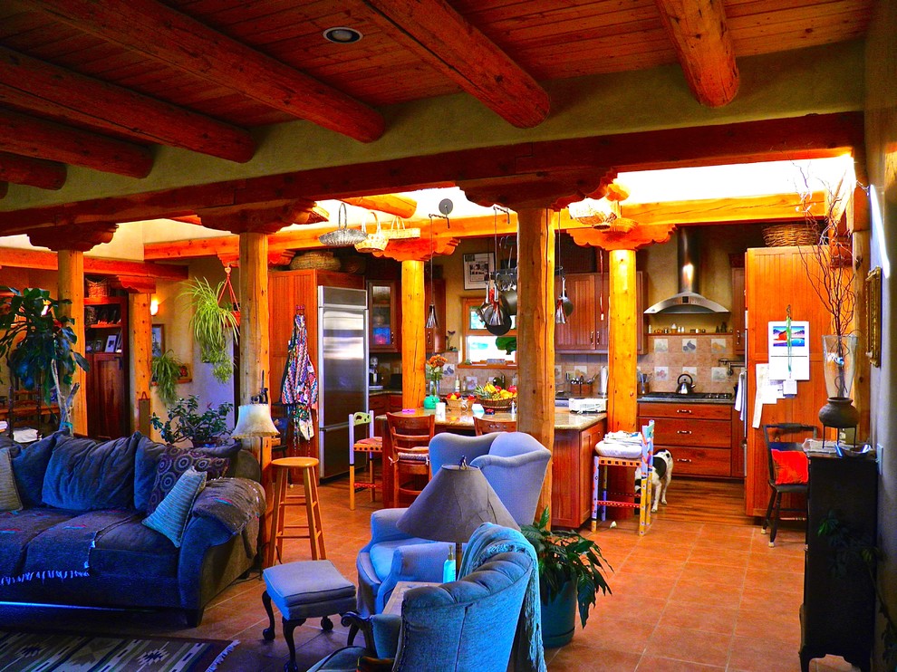 Design ideas for a rustic living room in Albuquerque.