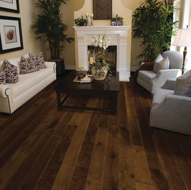 Hacienda Collection Tea Leaf, Hickory Hallmark Floors