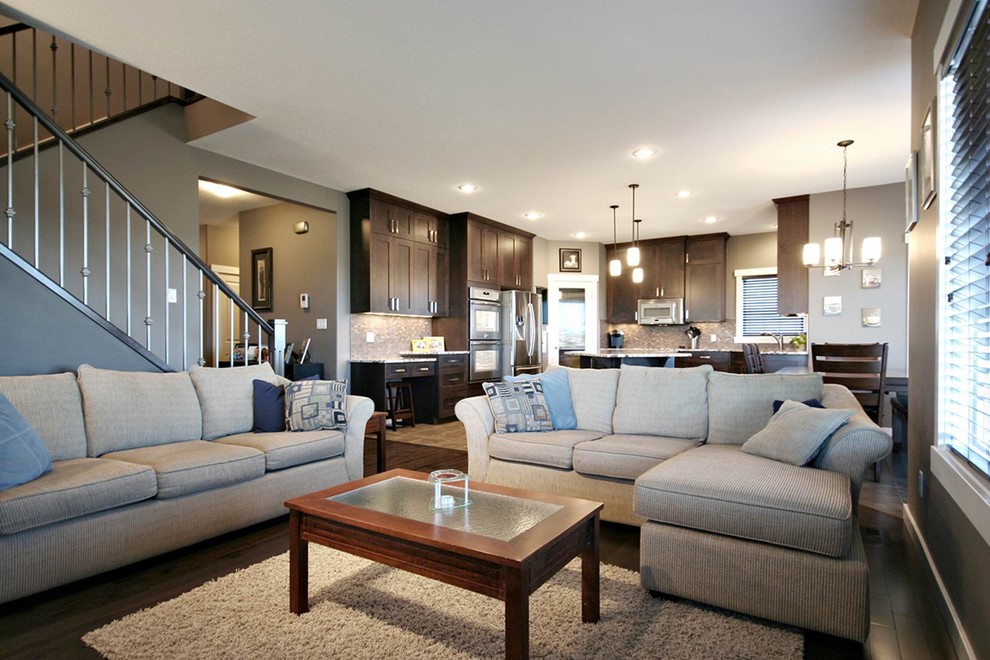 This is an example of a contemporary living room in Edmonton.