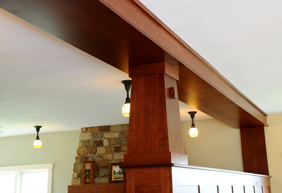 Half Wall Between Living Room & Dining Room Craftsman Living Room