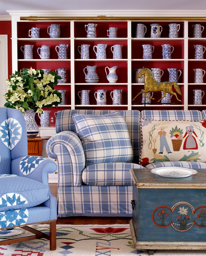 Example of a country living room design in New York