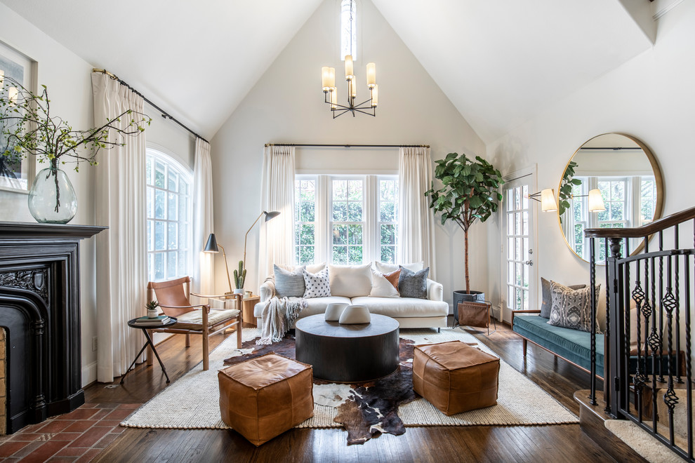Inspiration for a transitional living room remodel in Dallas