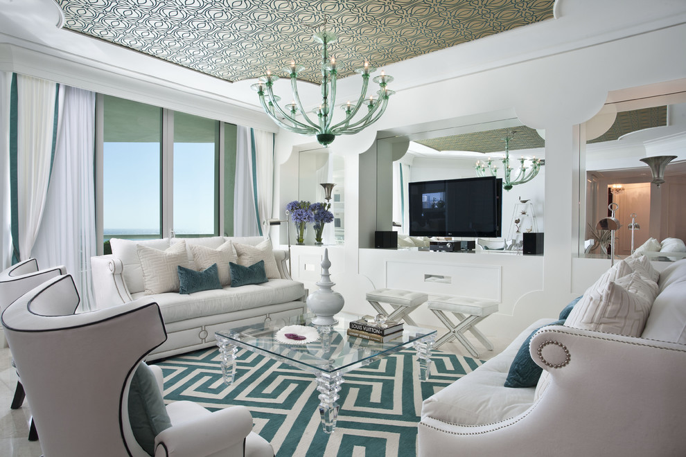 Example of an eclectic living room design in Miami