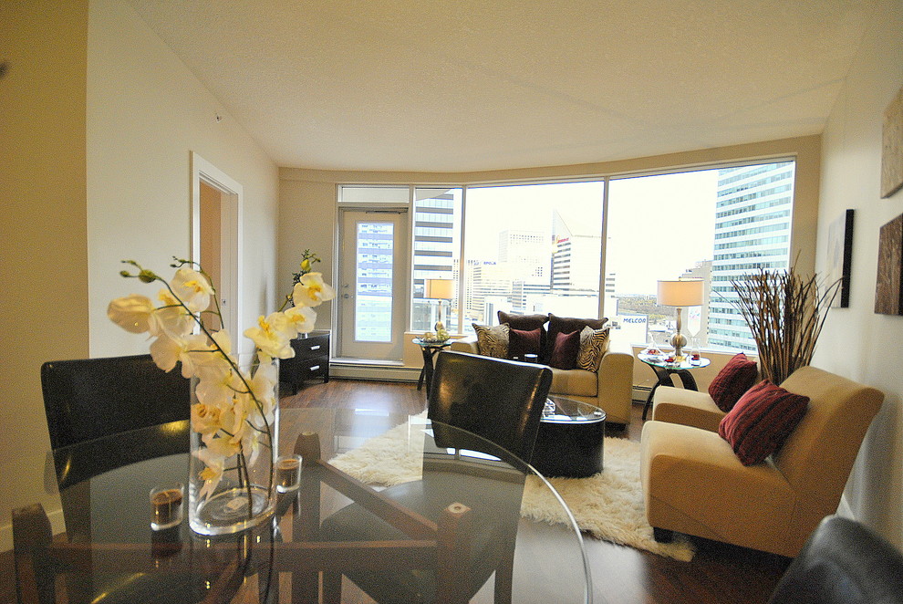 Home Staging by Revealing Assets in Edmonton, AB in Living Room