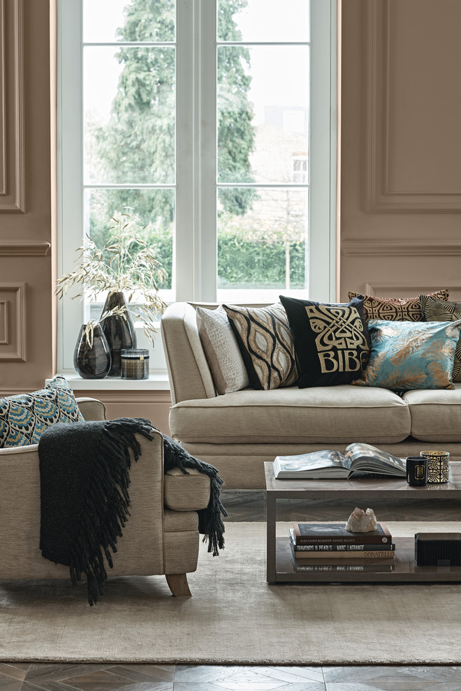 Design ideas for a classic living room in London.