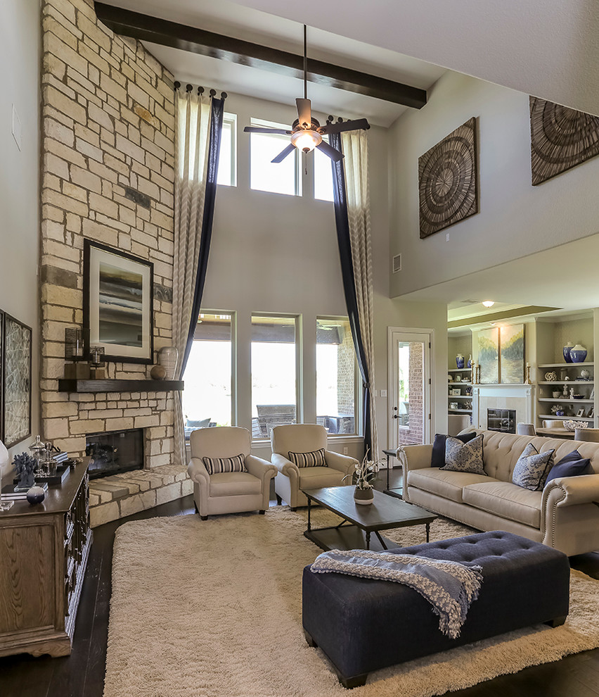 Houston, Texas Signature Oriole Mission Grove Living Room Living
