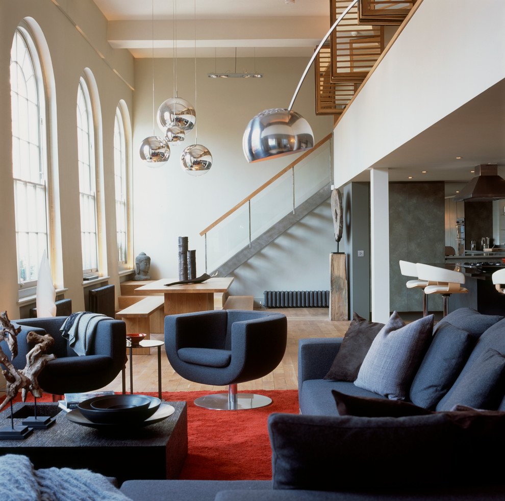 Design ideas for a modern living room in London.