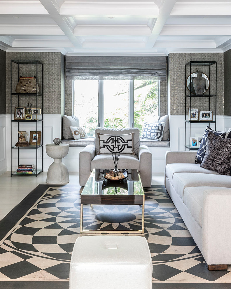 Idée de décoration pour un salon tradition avec une salle de réception, un mur gris et un sol multicolore.