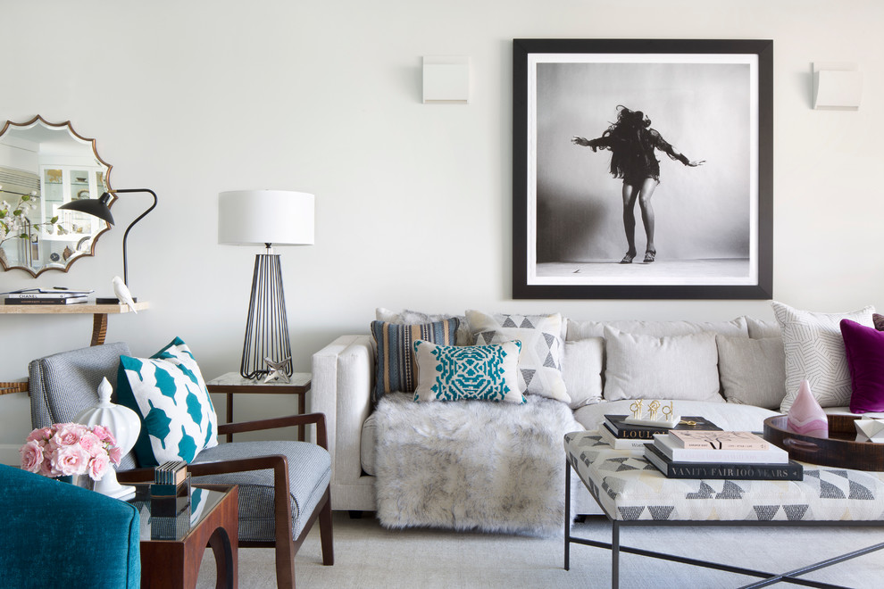 Foto de salón para visitas abierto contemporáneo con paredes grises, moqueta y suelo beige