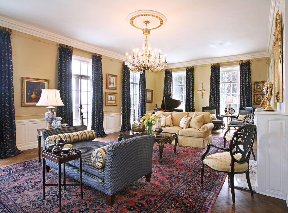 Junior League of Detroit's Grosse Pointe Showhouse Formal Living Room