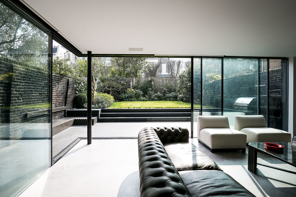 Inspiration for a large contemporary living room remodel in London