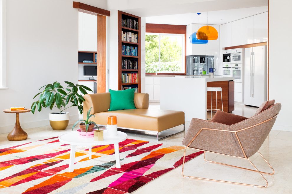Fernseherloses Klassisches Wohnzimmer ohne Kamin mit weißer Wandfarbe in Melbourne