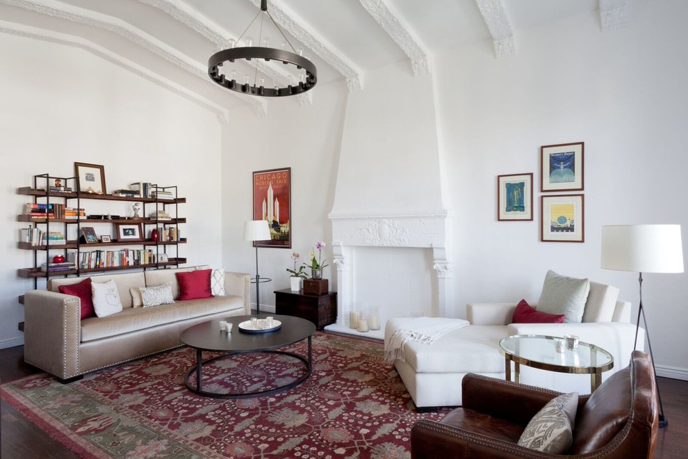 Ispirazione per un soggiorno classico con pareti bianche