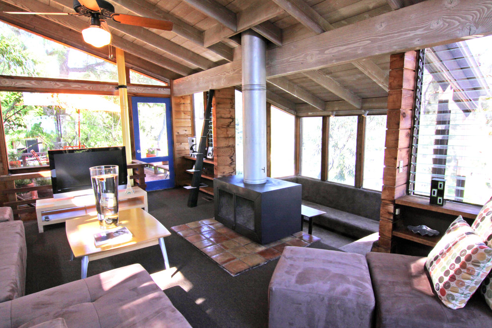 This is an example of a bohemian living room in Orange County.