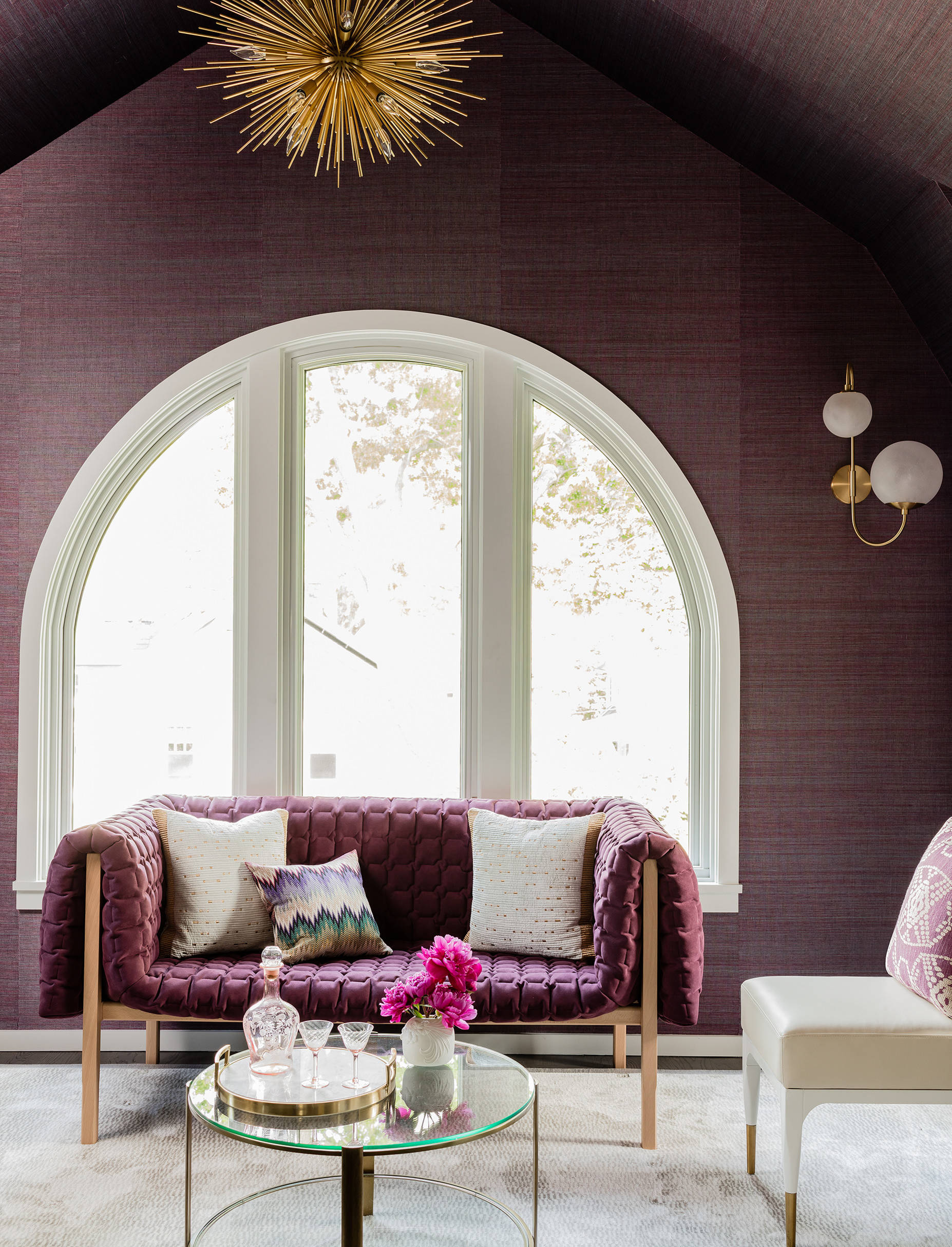 75 Living Room With Purple Walls Ideas