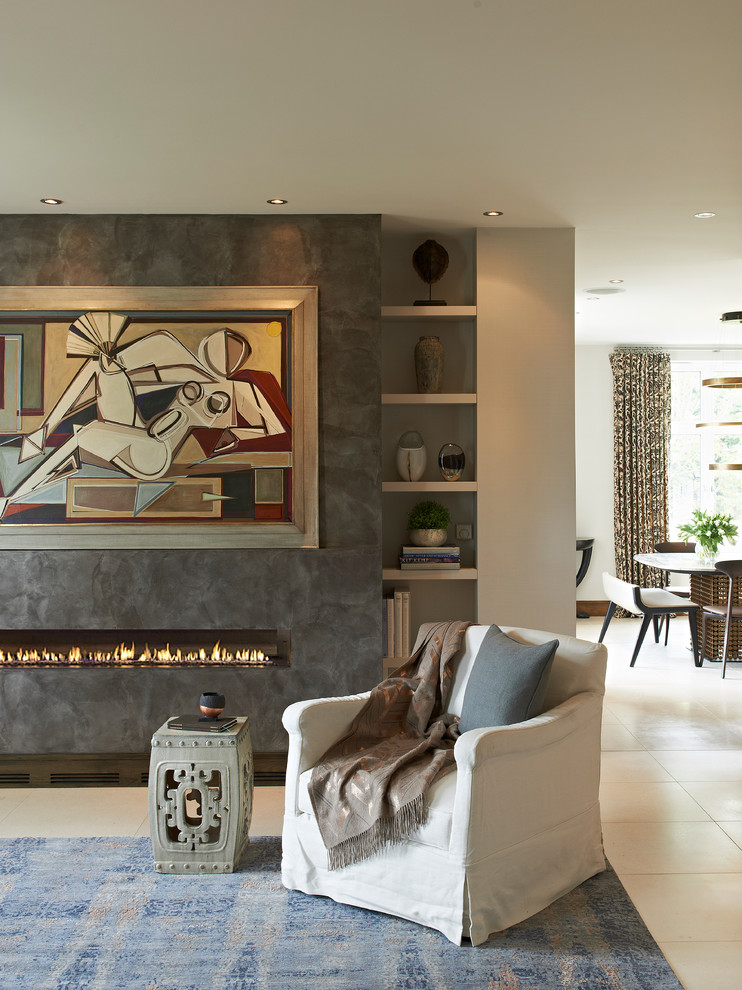 На фото: большая парадная, изолированная гостиная комната в стиле модернизм с белыми стенами и полом из керамической плитки без камина, телевизора