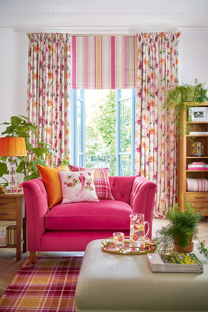 Laura Ashley Floral Heritage Living Room - Minimalistisch - Wohnbereich