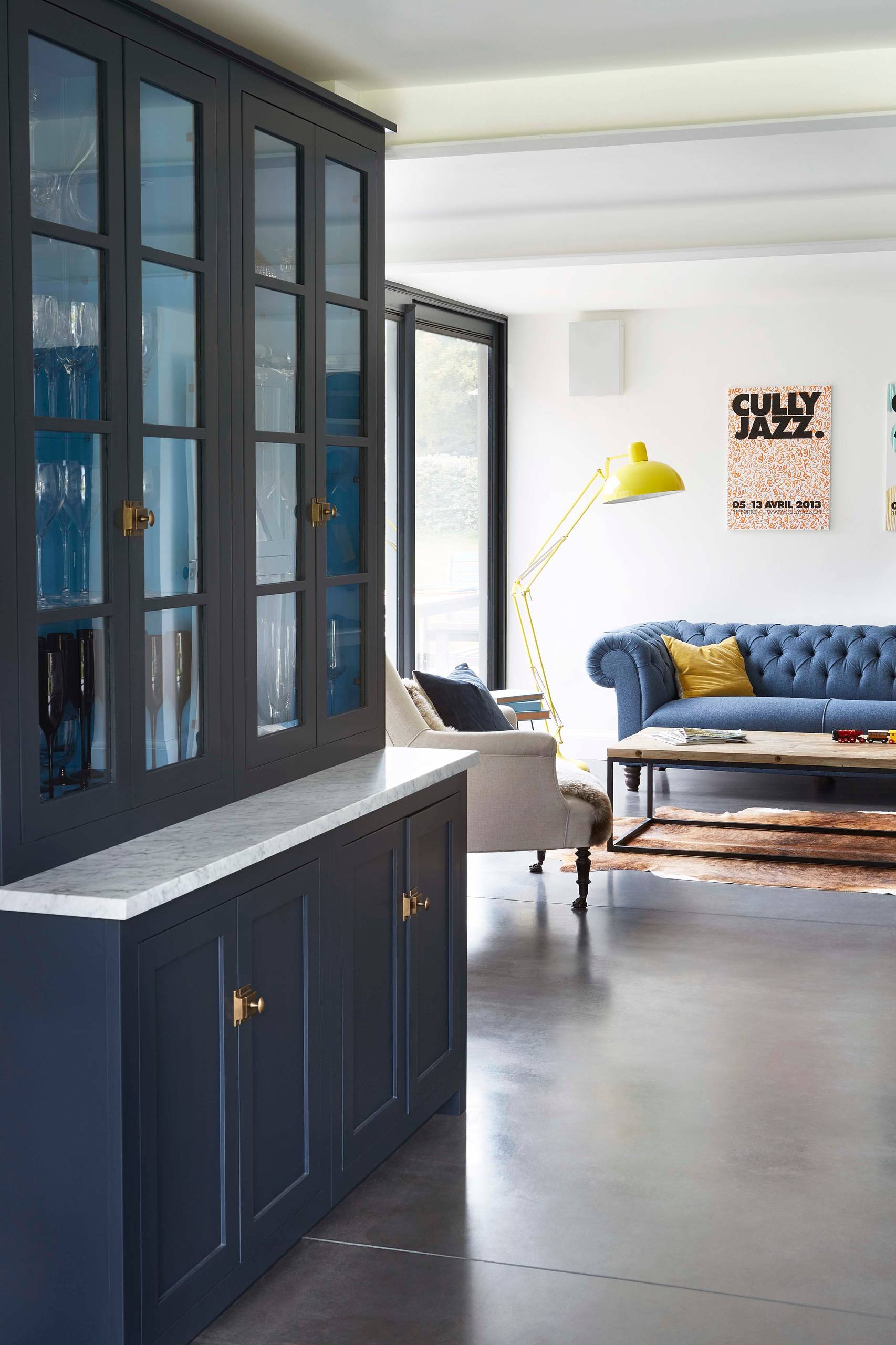 Sitting room cupboard designs discount