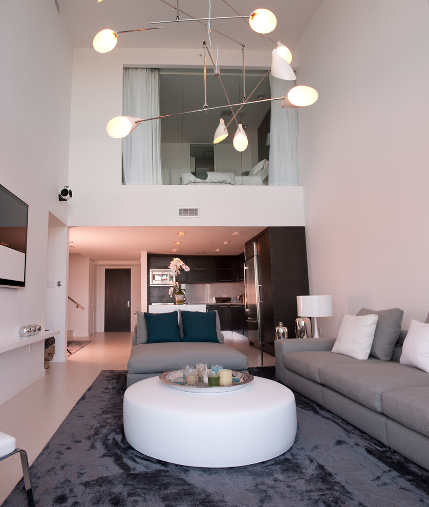 Idee per un piccolo soggiorno contemporaneo aperto con sala formale, pareti bianche, nessun camino e nessuna TV