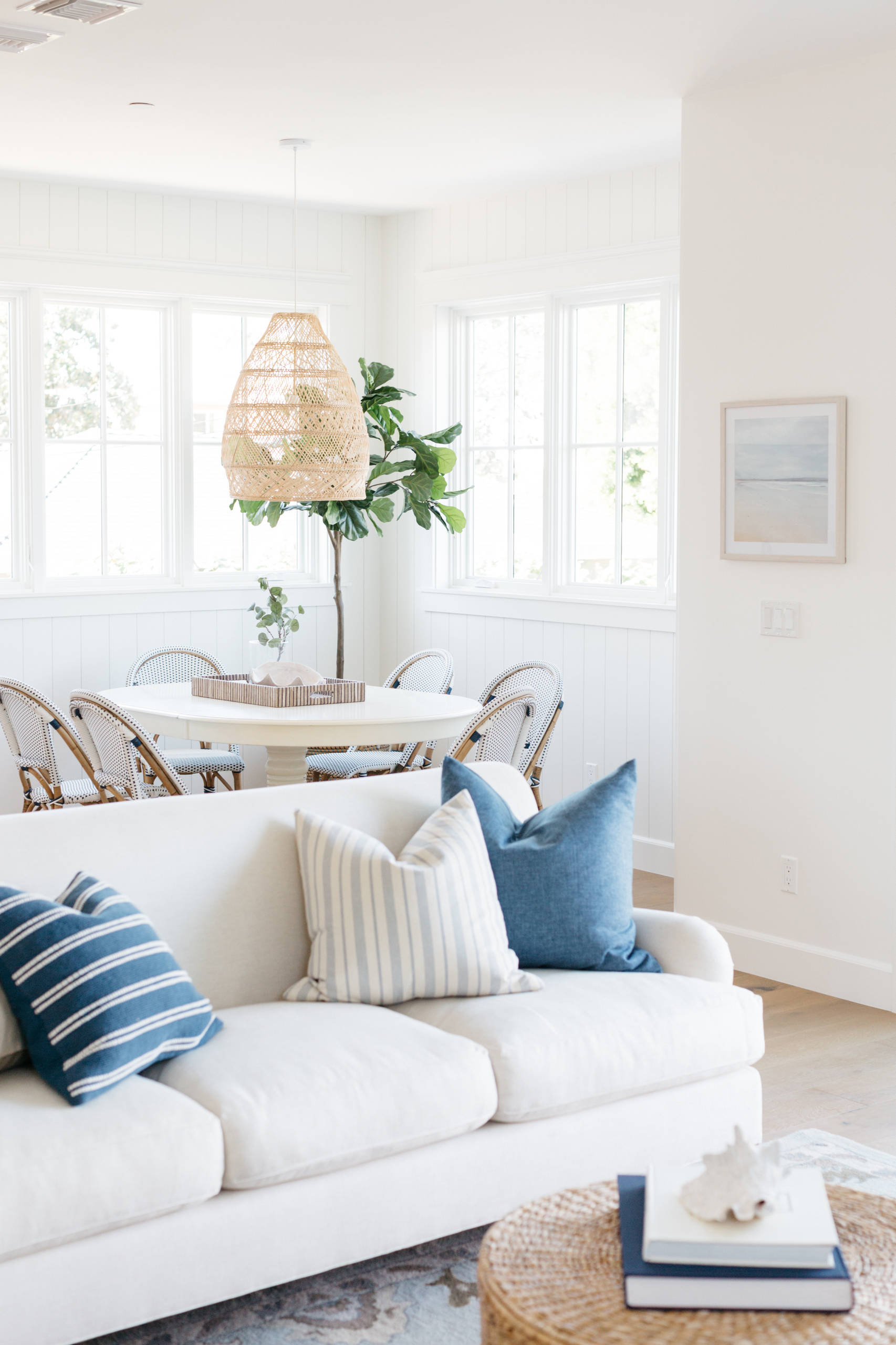 houzz coastal living rooms on Living Room Breakfast Nook In Laid Back California Coastal Style Beach Style Living Room Los Angeles By Madison Modern Home Houzz