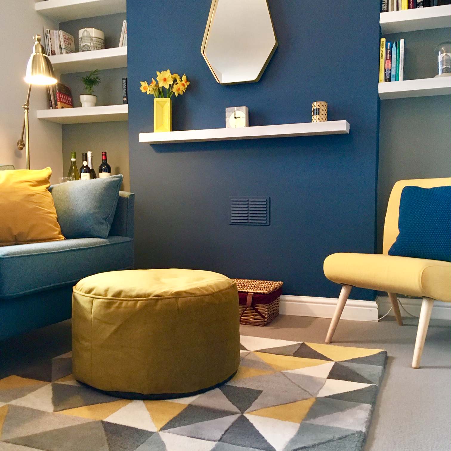 75 Mid-Century Modern Blue Living Room Ideas You'll Love - July, 2023 |  Houzz