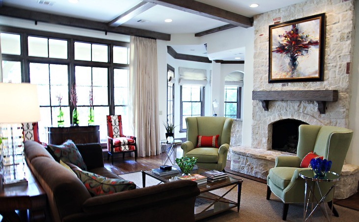 Example of an eclectic living room design in Dallas