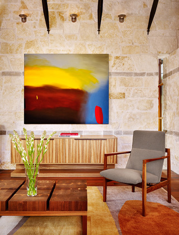 Inspiration for a modern living room in Austin.