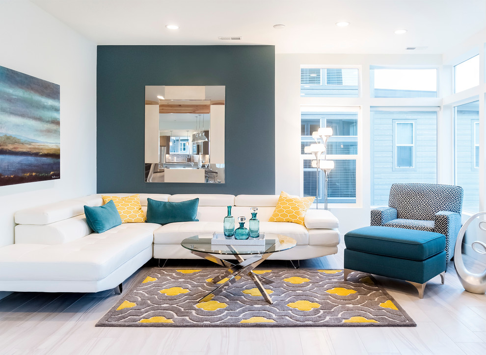 Стильный дизайн: парадная гостиная комната среднего размера в стиле неоклассика (современная классика) с серыми стенами - последний тренд