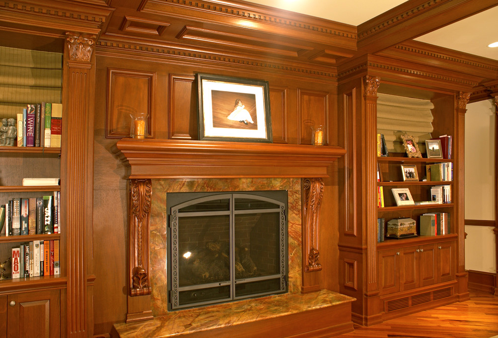 Example of a classic living room design in Newark