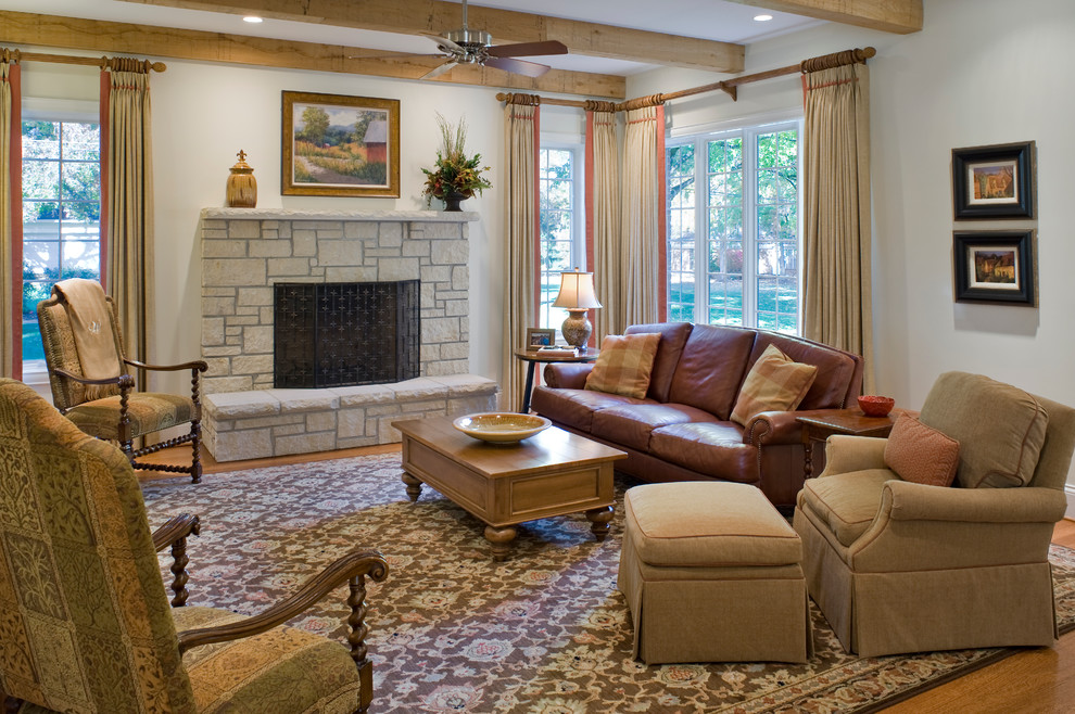 Living Room Projects Traditional Living Room St Louis by JCR