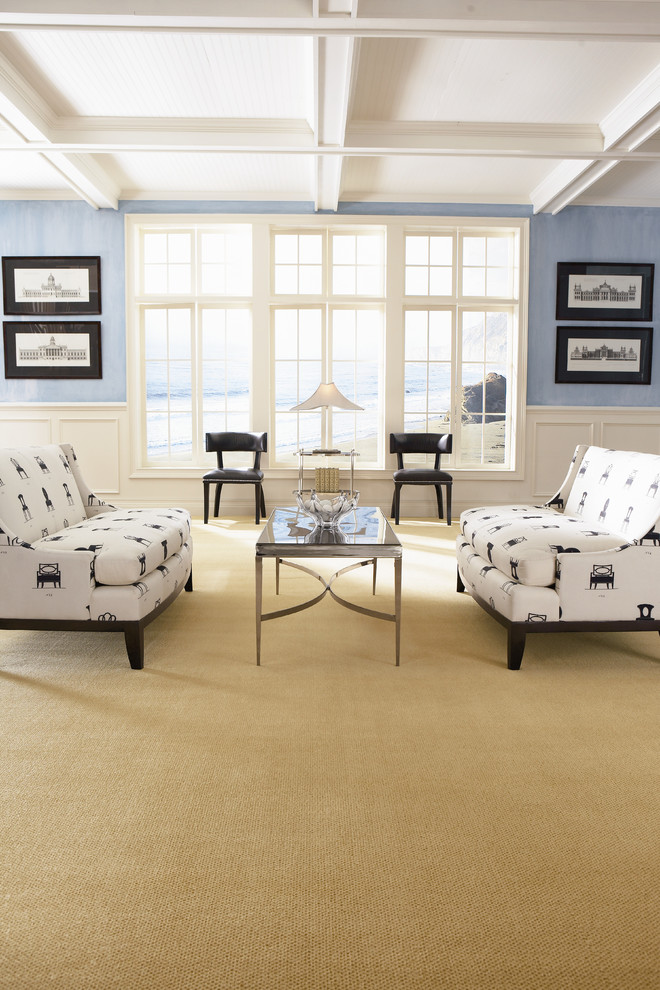 Esempio di un grande soggiorno stile marino aperto con sala formale, pareti blu e moquette