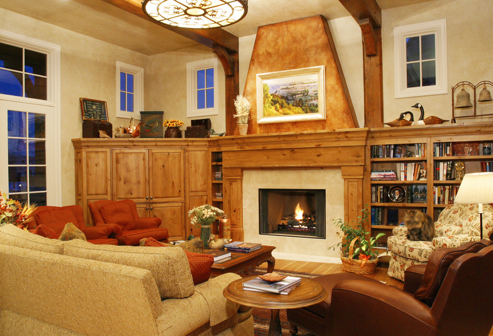Traditional living room in Salt Lake City.